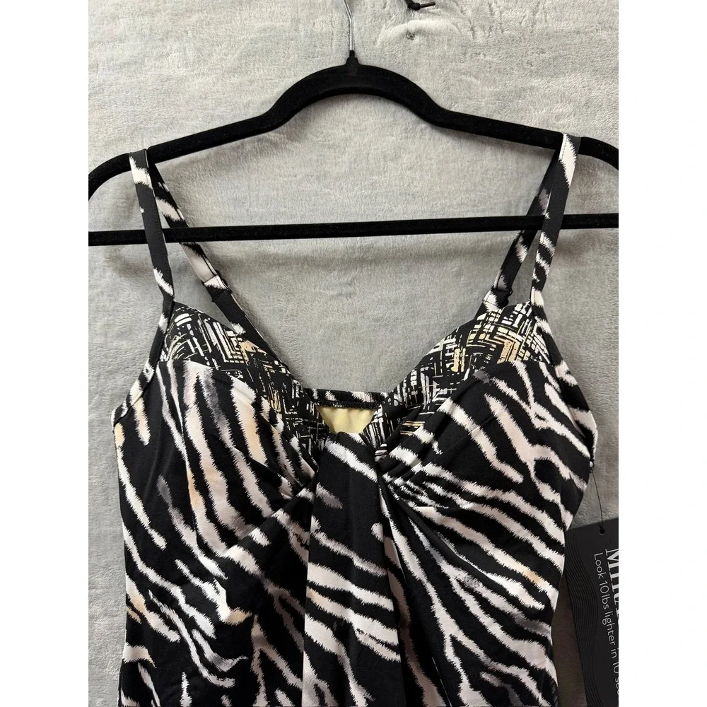 Miraclesuit Marina Tigre Sombre Tankini Swim Top - size 8 - Black/White $138